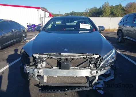 2017 Mercedes-Benz C 300 4Matic из США, поврежденный, VIN WDDWJ4KB7HF236771